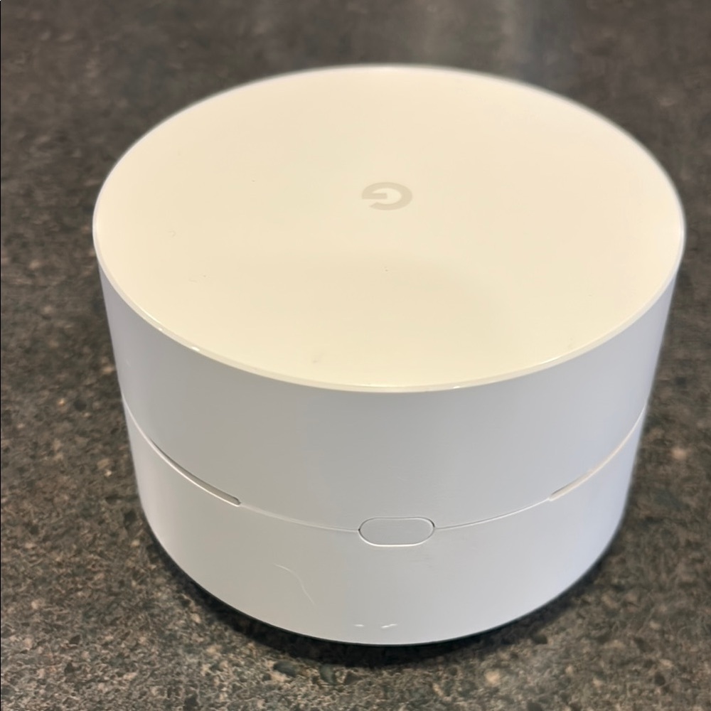 Google Wi-Fi Router AC-1304 - Picture 4 of 5